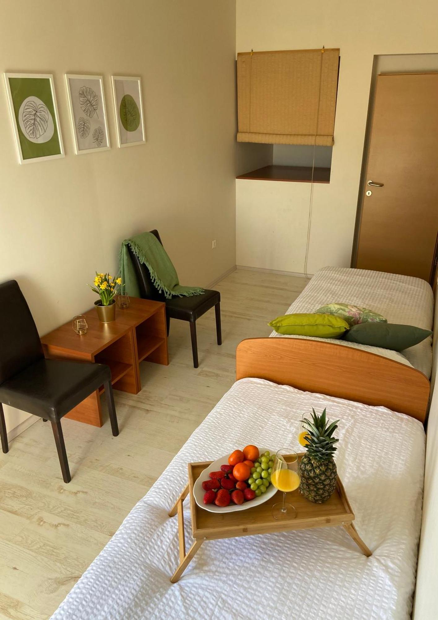 Apartments Eva Savar Zewnętrze zdjęcie